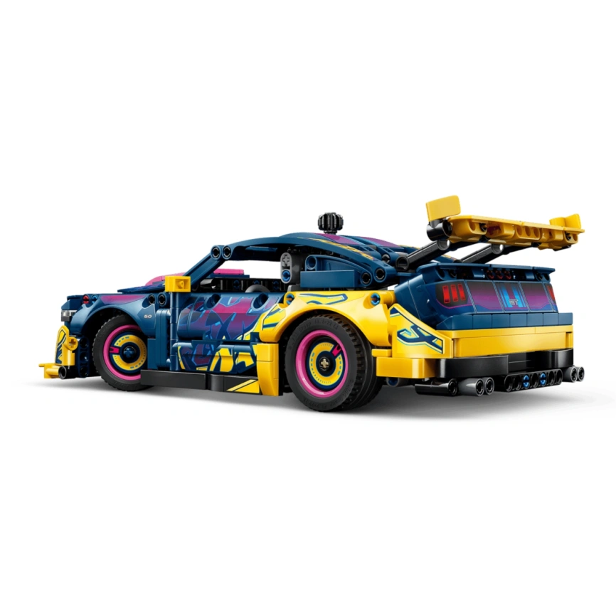 Конструктор LEGO Technic Ford Mustang GT: Custom Garage 42236 фото 3